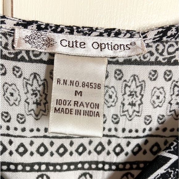 CUTE OPTIONS Black & White Elephant Paisley Boho Print Slit Neck Dress Size M - Picture 3 of 5
